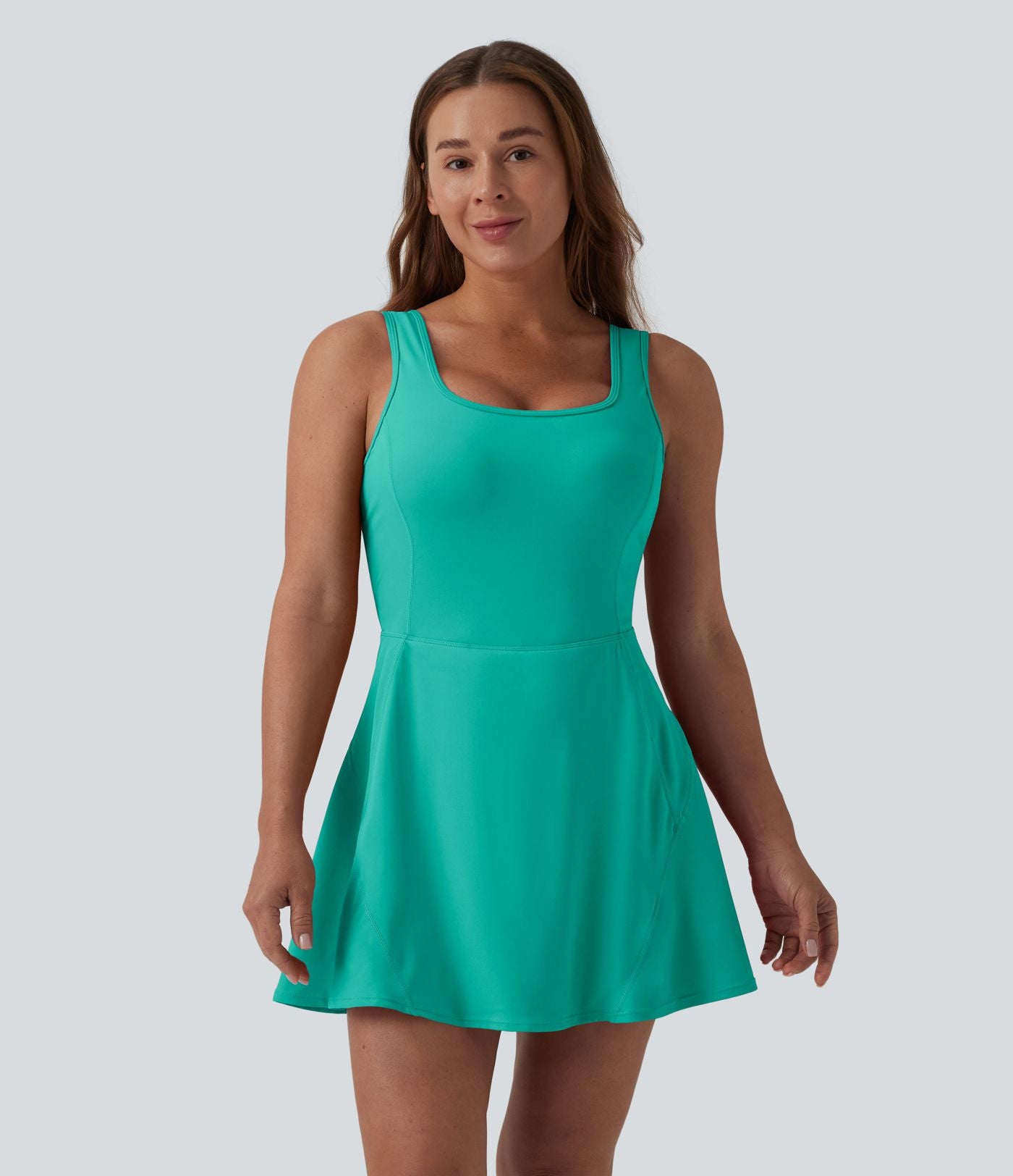 Robe de sport mini 2-en-1 SoftlyZero™ Airy col U poches effet frais InstantCool danse bonnets E-G, accès facile Easy Peasy