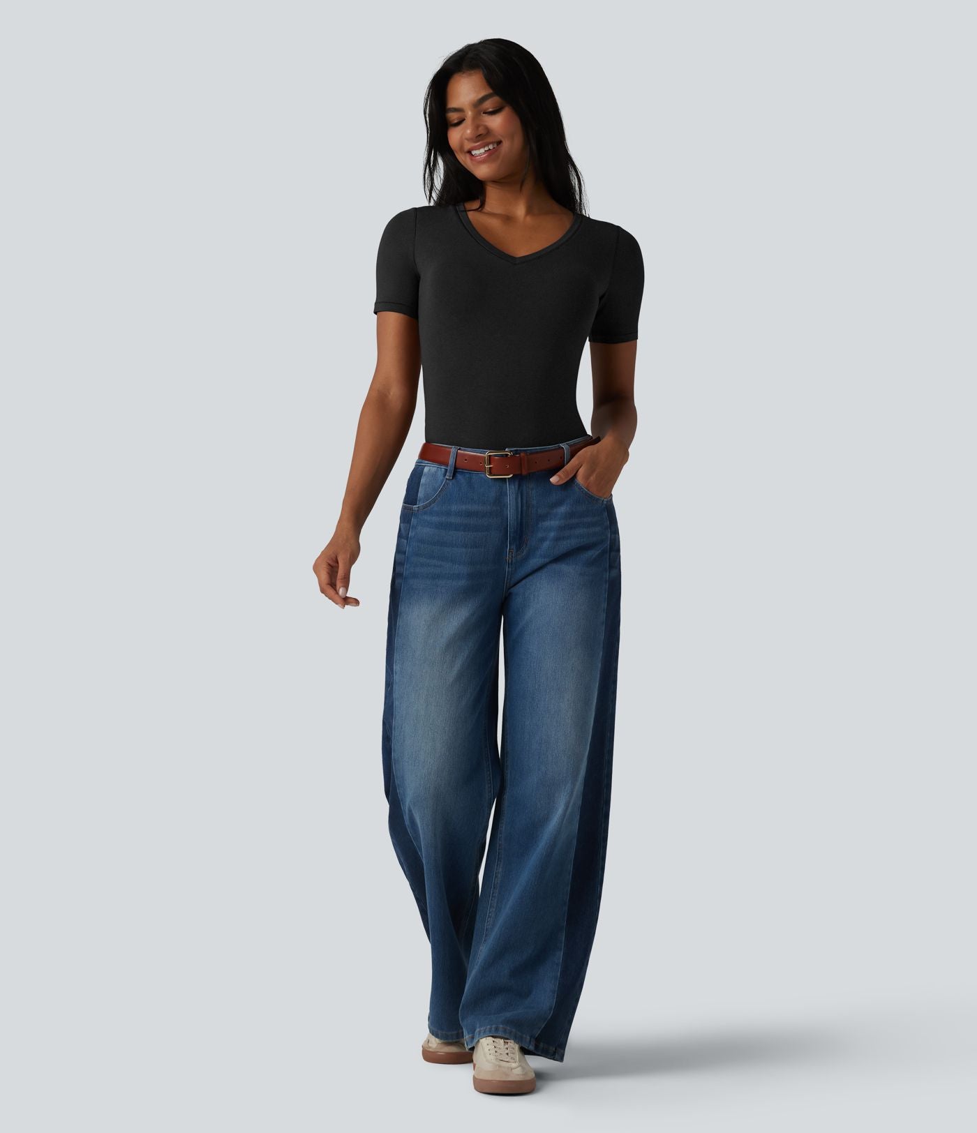 Halara T-shirt décontracté en jersey de coton col V manches courtes avec soutien-gorge intégré bonnets B-DD
