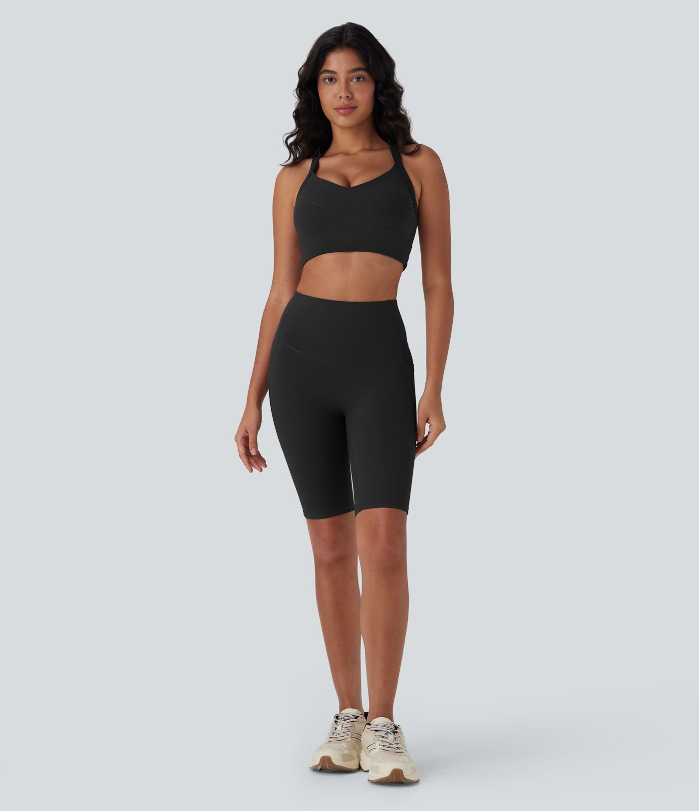 Short cycliste 12,5 cm d'entraînement gainant galbant taille haute avec empiècements résille contrastés et poches Halara UltraSculpt™