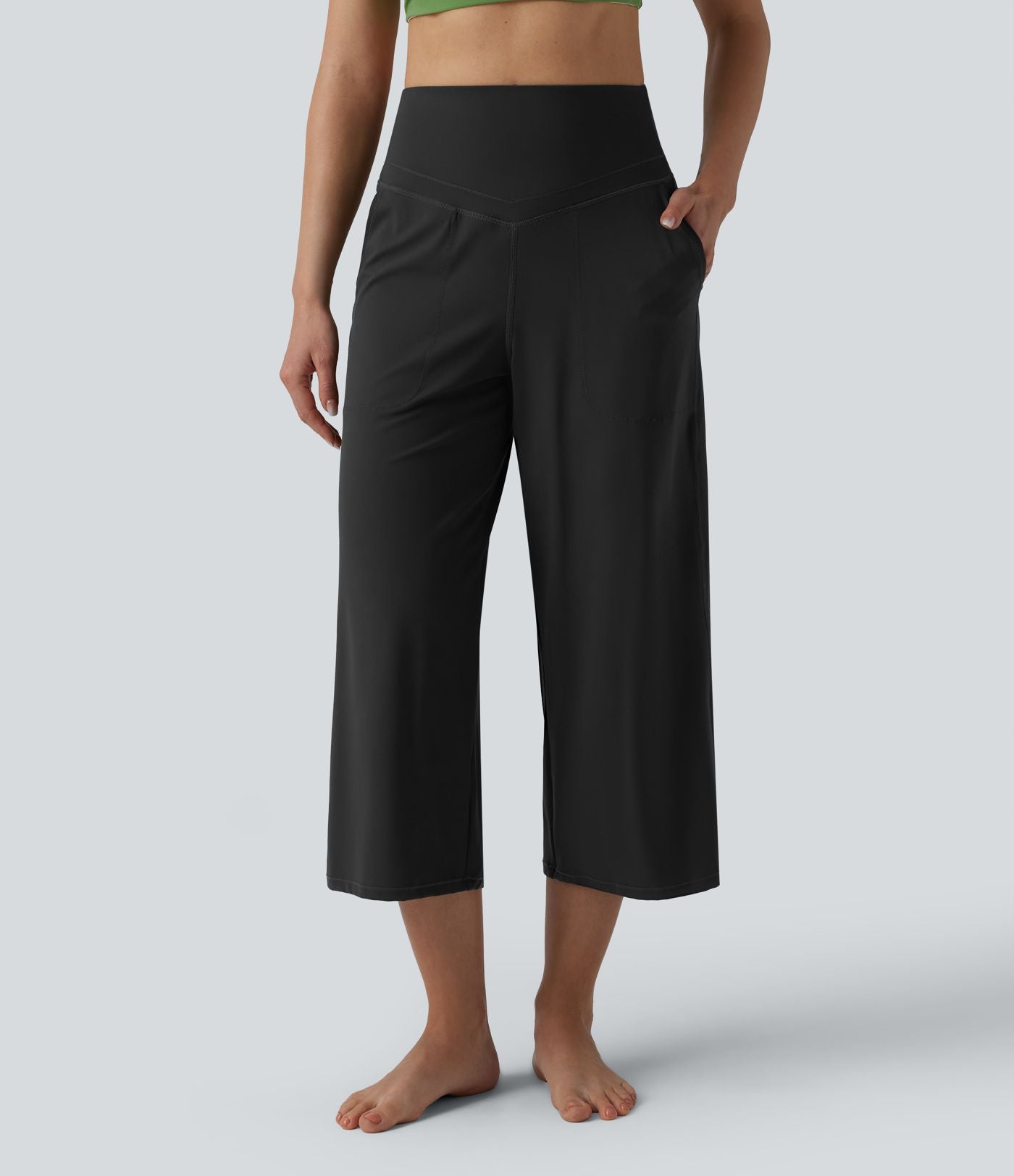 Pantalon de yoga court Halara UltraSculpt™ coupe droite gainant taille haute avec poches