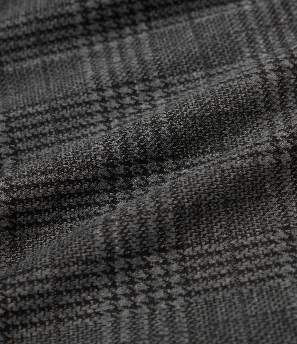 Robe courte col montant manches longues pied-de-poule carreaux
