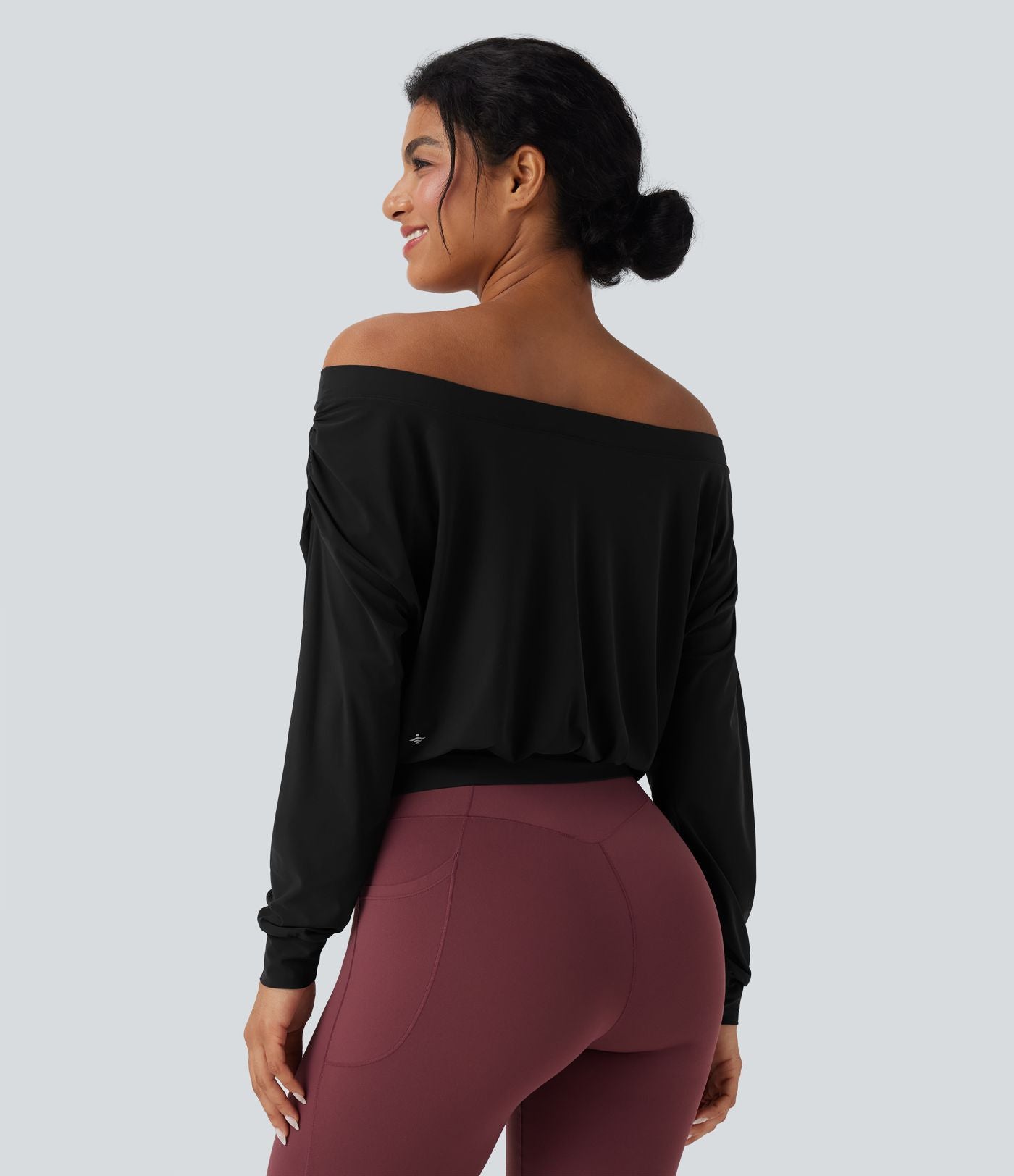Haut de sport yoga oversize épaules dénudées effet frais InstantCool séchage rapide