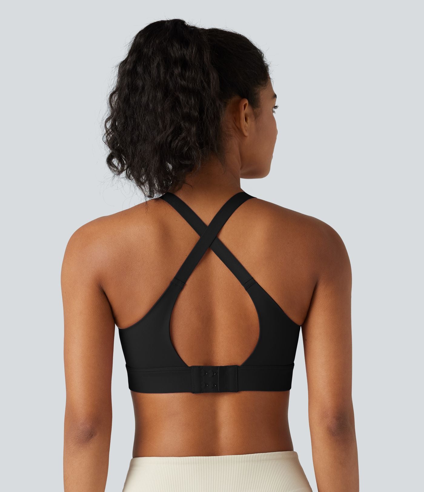 Brassière de sport d'entraînement maintien moyen avec bonnet spacer moulé