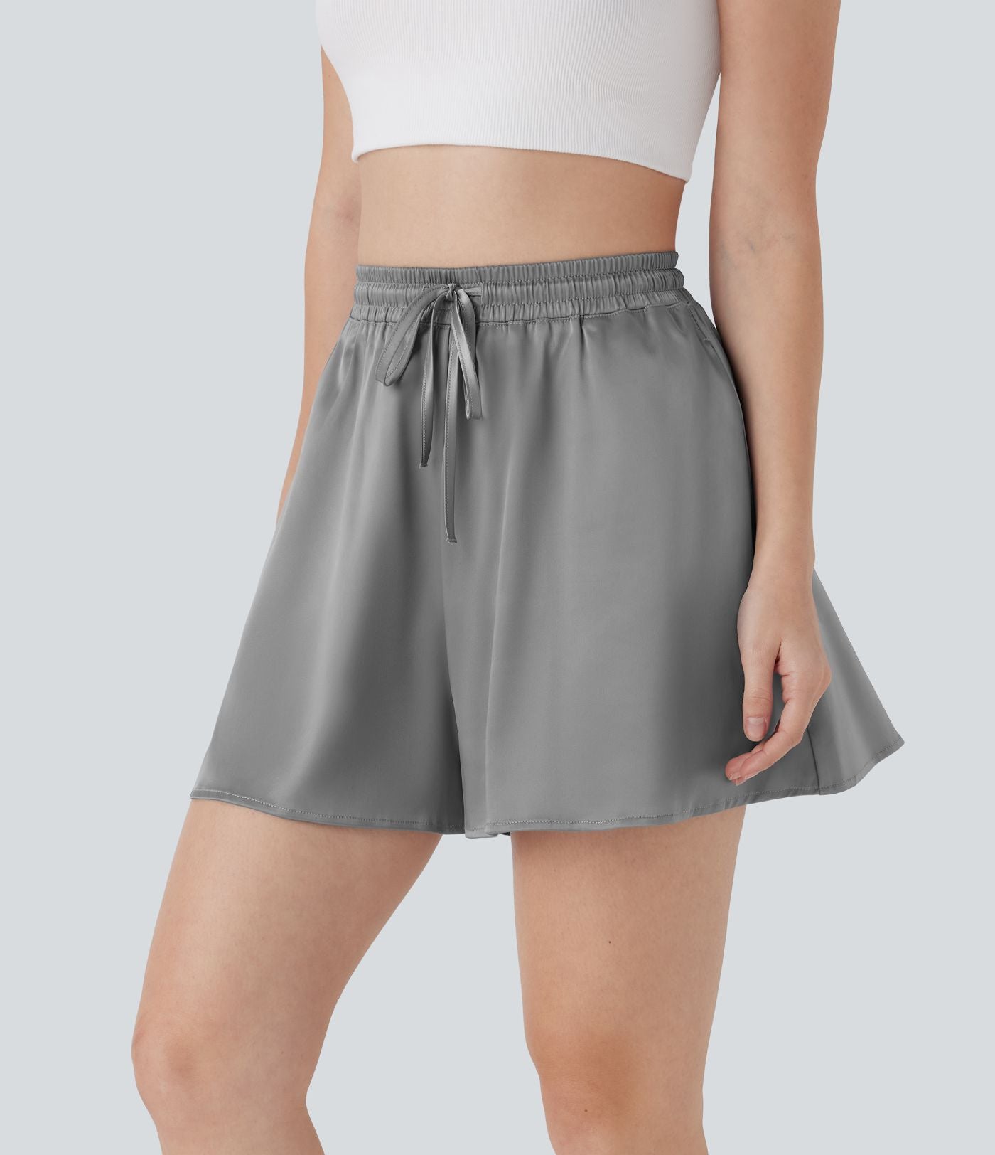 Short décontracté ample en satin à taille haute avec cordon de serrage et poches latérales