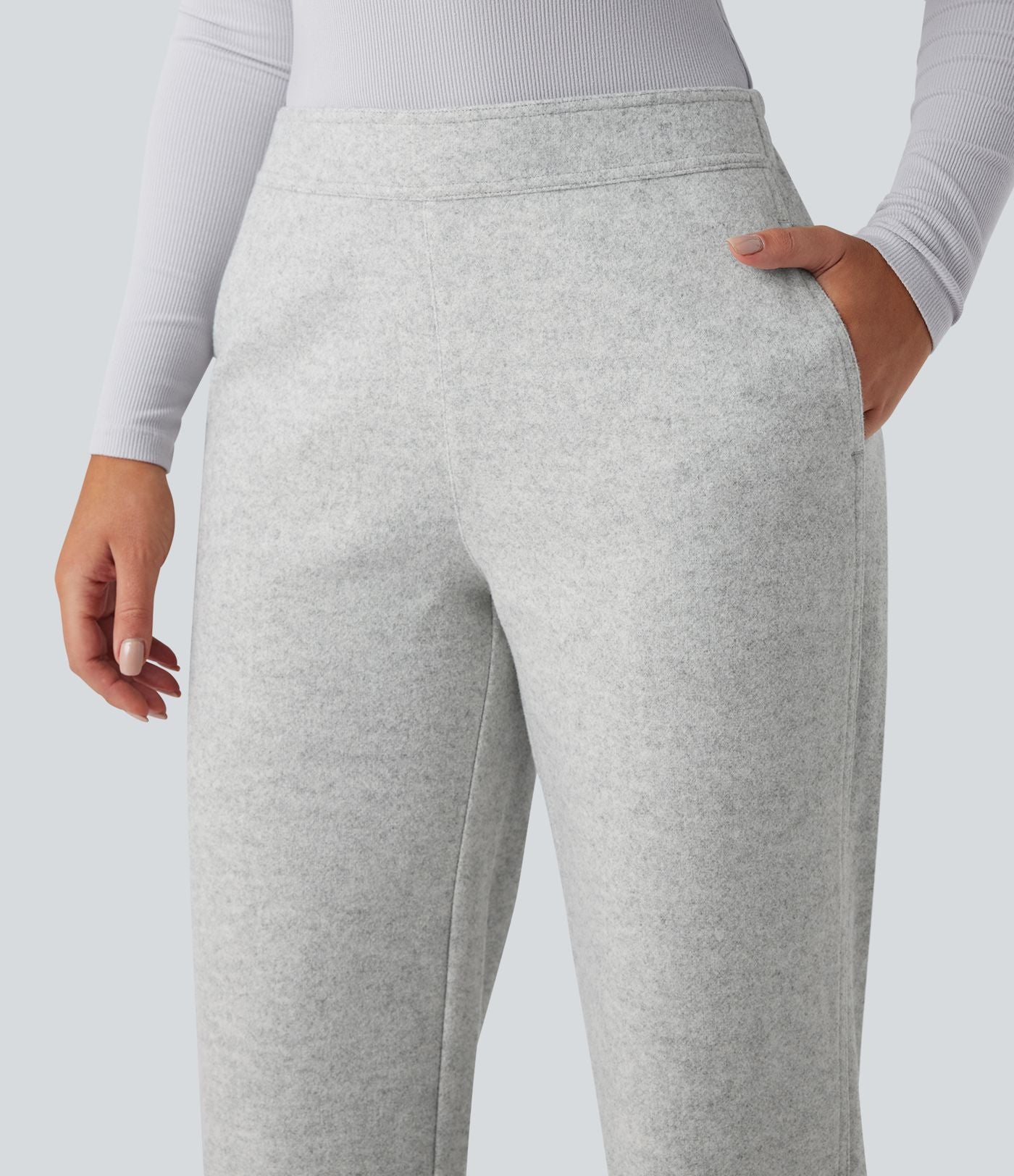 Pantalon tailleur coupe droite taille moyenne avec poches