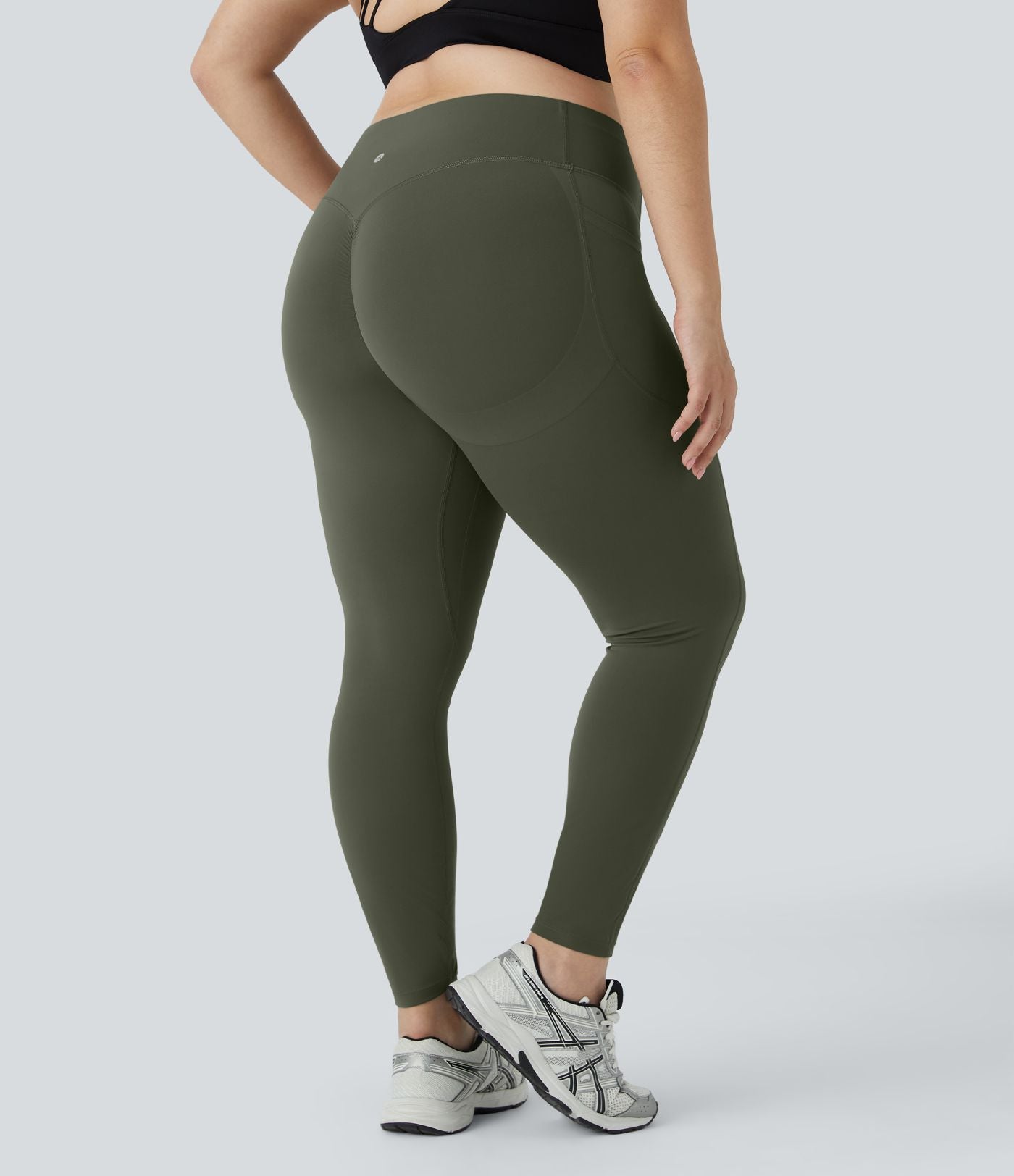 Legging d'entraînement gainant galbant taille haute grande taille avec effet scrunch et poches Halara UltraSculpt™