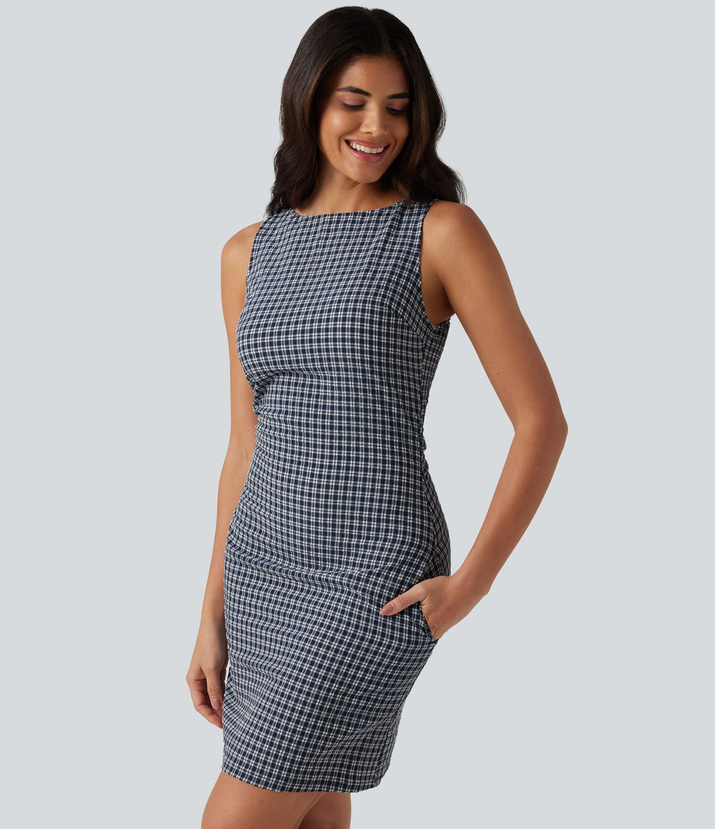 Robe mini casual sans manches col bateau à carreaux vichy, avec poches
