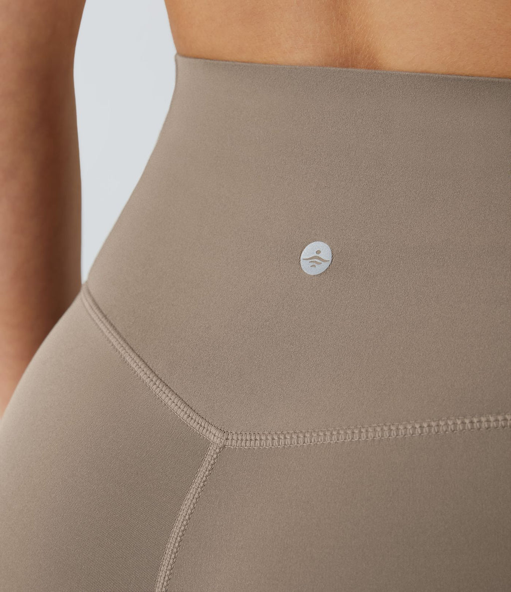 Legging corsaire d'entraînement gainant taille haute avec poches Halara UltraSculpt™