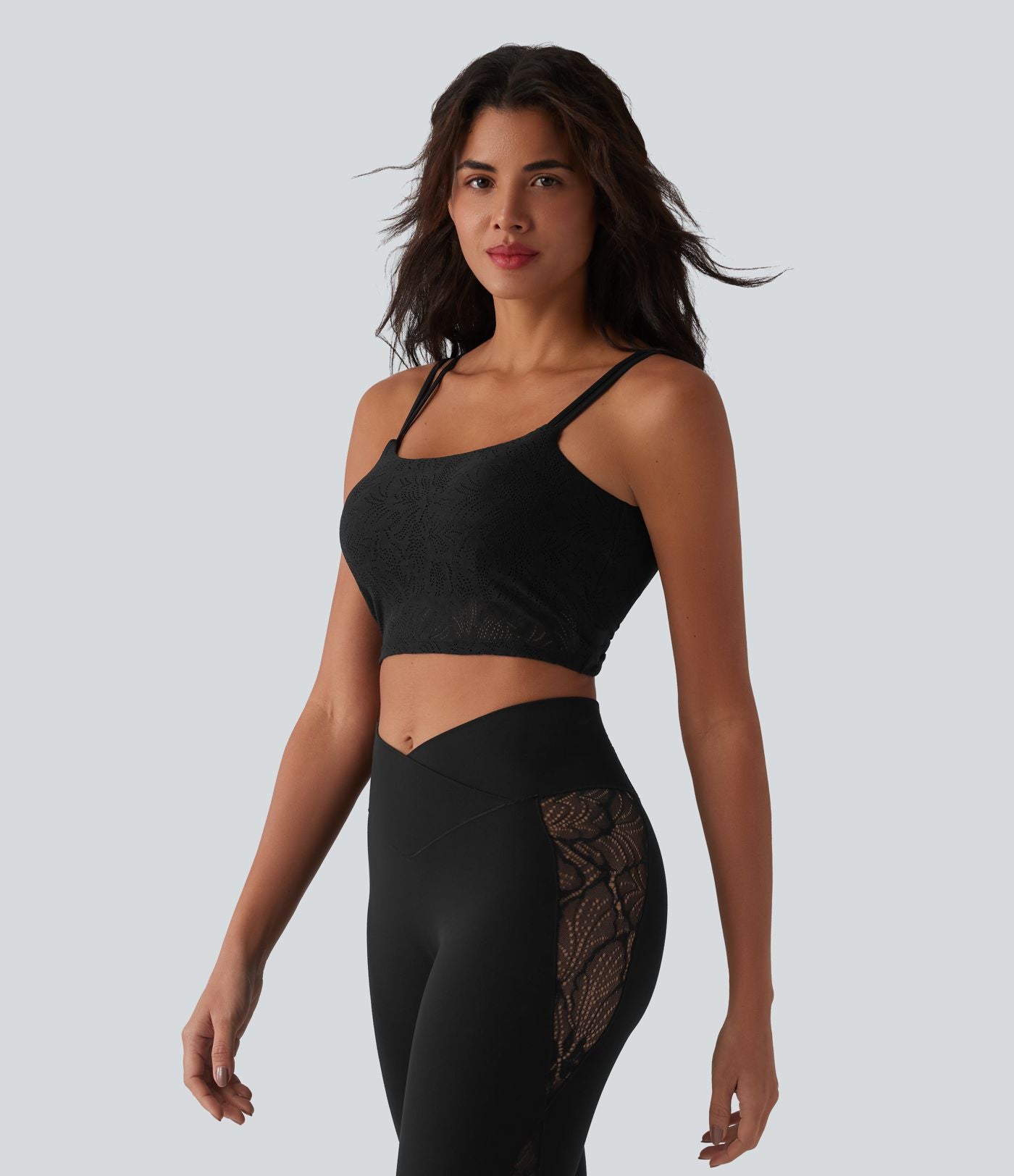 Brassière de sport courte SoftlyZero™ col U en dentelle