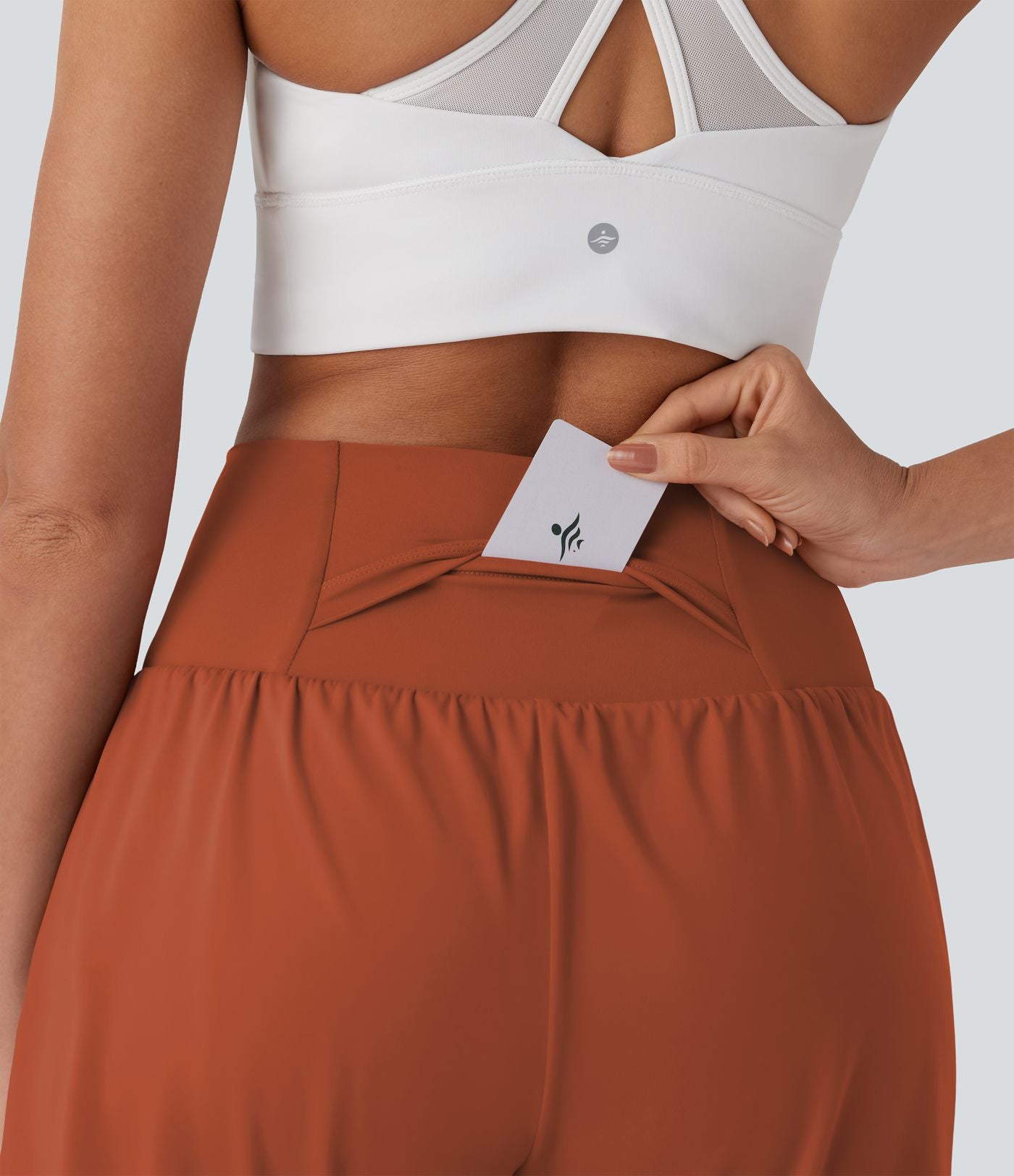 Short de yoga SoftlyZero™ Airy 2-en-1 taille très haute avec poches et effet frais InstantCool 17,5 cm