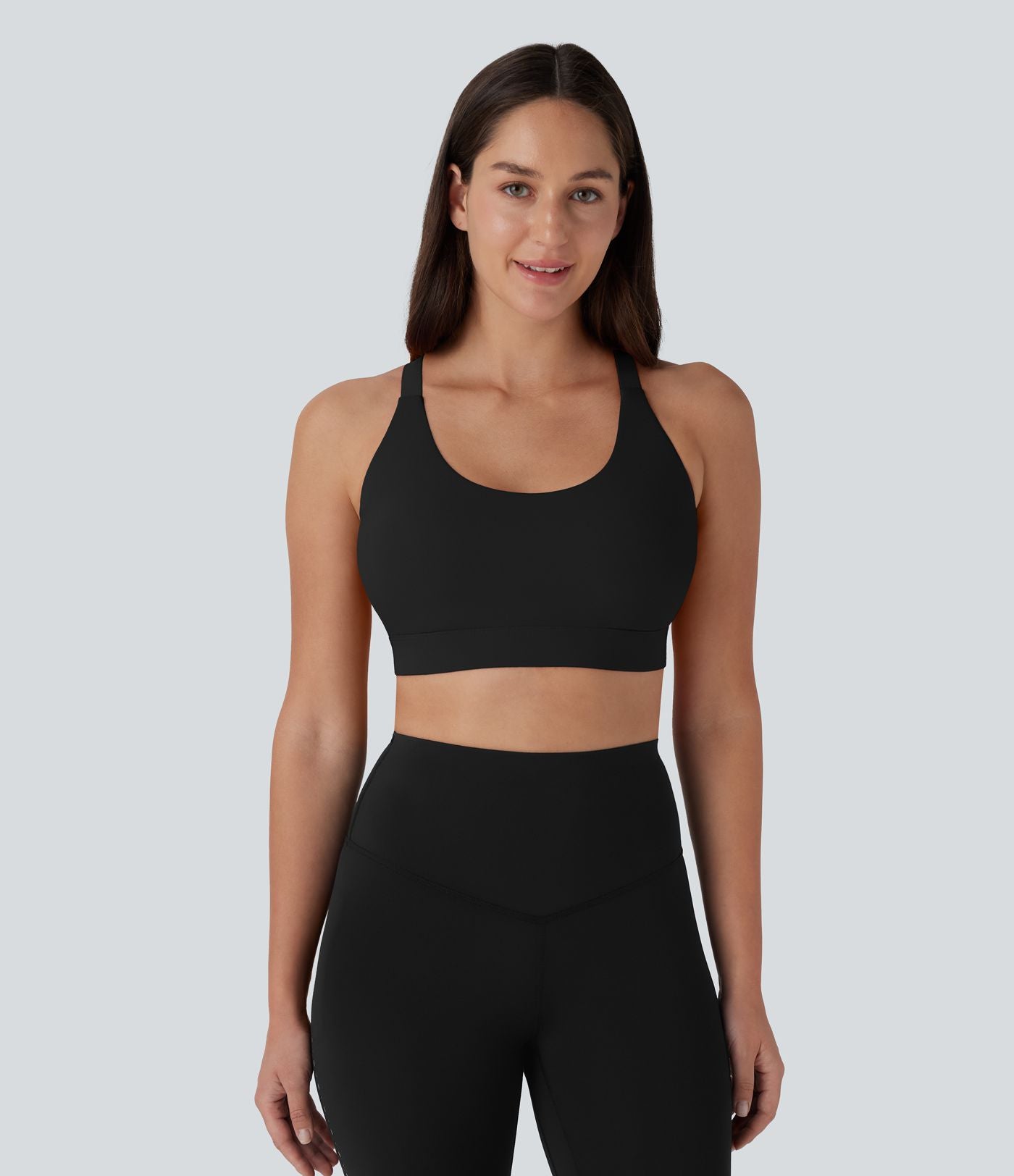 Brassière de sport entraînement SpeedWave™ soutien intermédiaire coques moulées perforé crochet réglable séchage rapide bonnets A-D