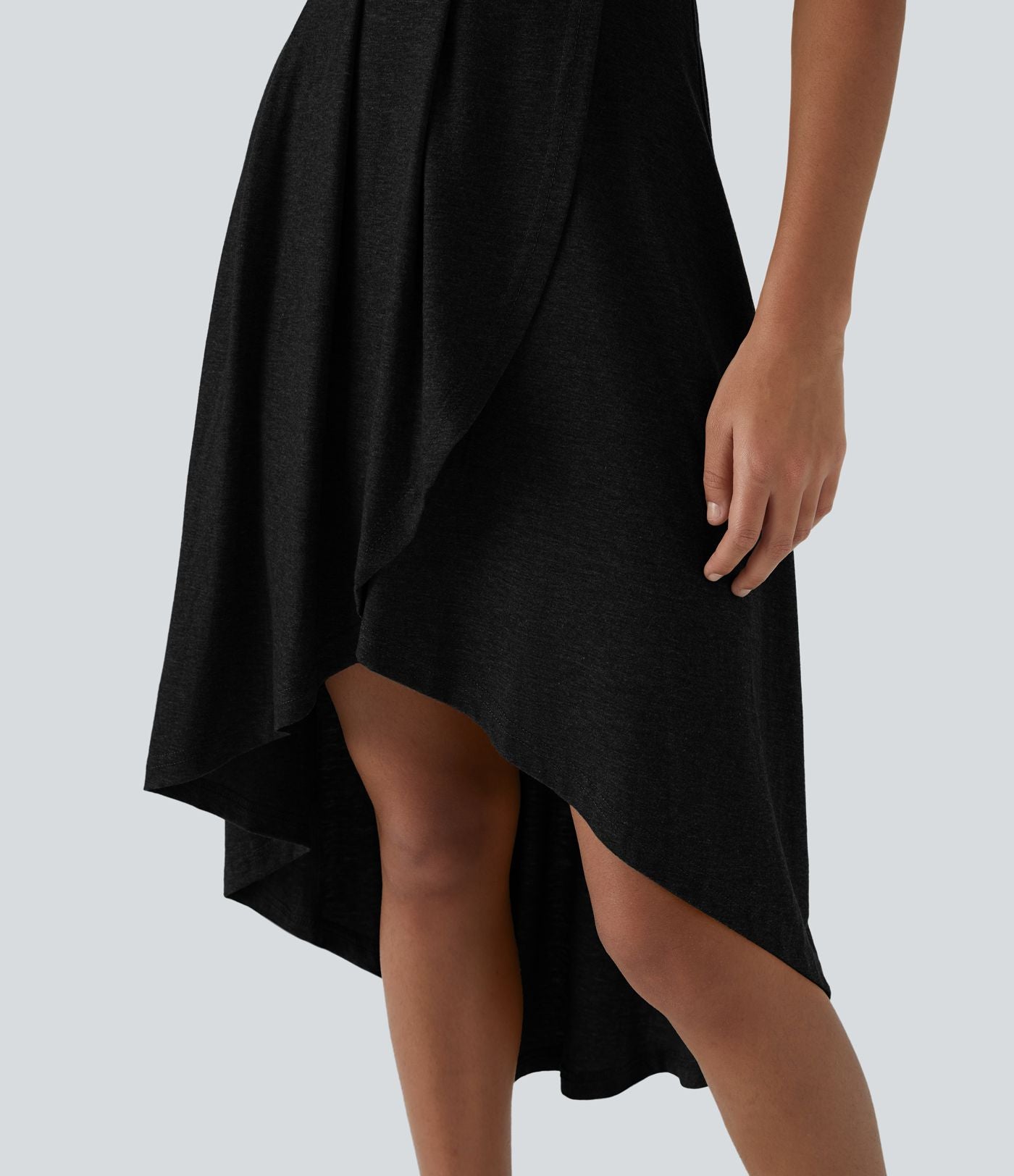 Robe Mi-Longue Plissée Décolleté Plongeant Sans Manches Haut Bas Ourlet Croisé