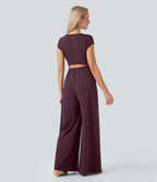 Combinaison de yoga Softlyzero™ Airy Cool Touch à col cranté, manches courtes, jambes larges et poches latérales - Édition Easy Peasy