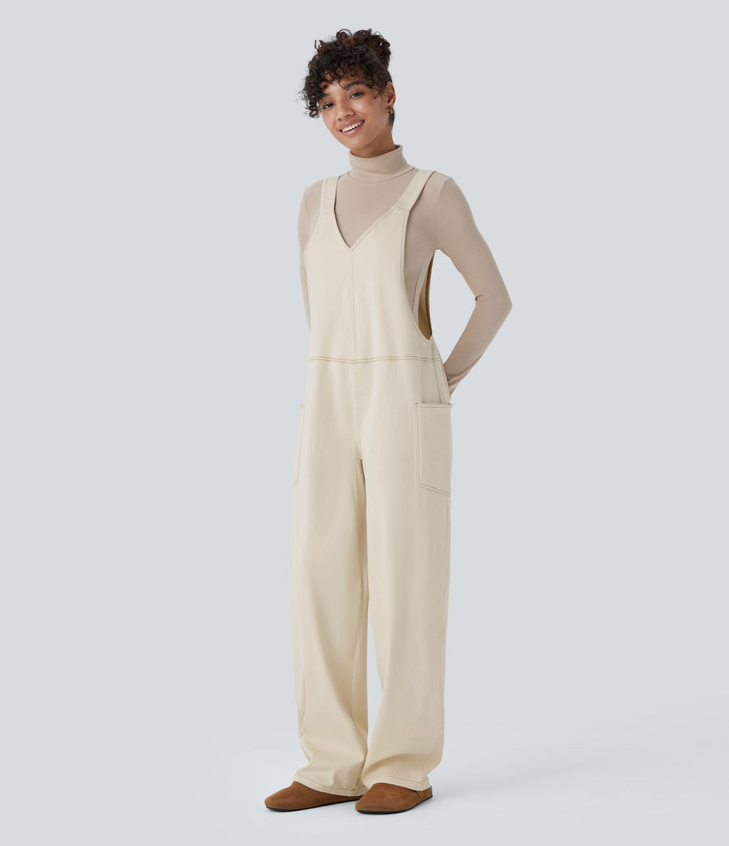 Salopette décontractée Halara Flex™ en denim extensible délavé, col V et poches latérales