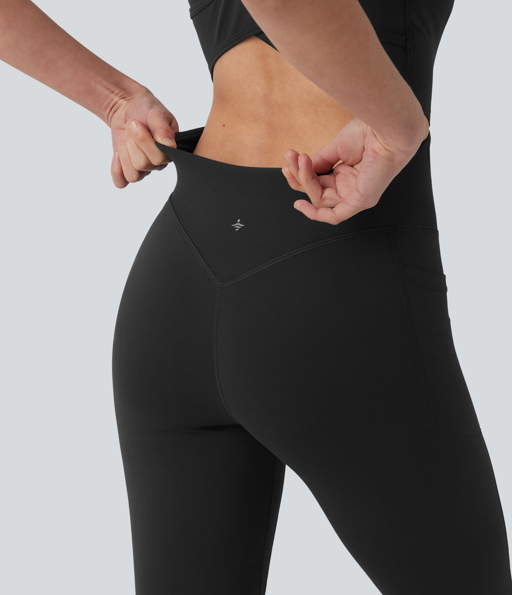 Combinaison d'entraînement Halara UltraSculpt™ gainante évasée avec coussinets fixes et poches - Édition Easy Peasy