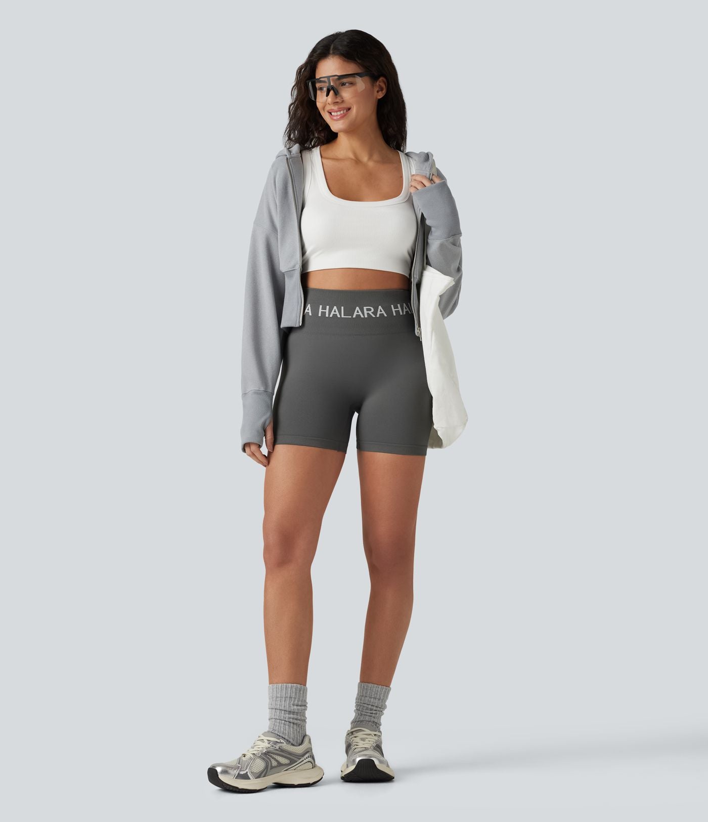 Sweat à capuche zippé avec manches raglan et passe-pouces