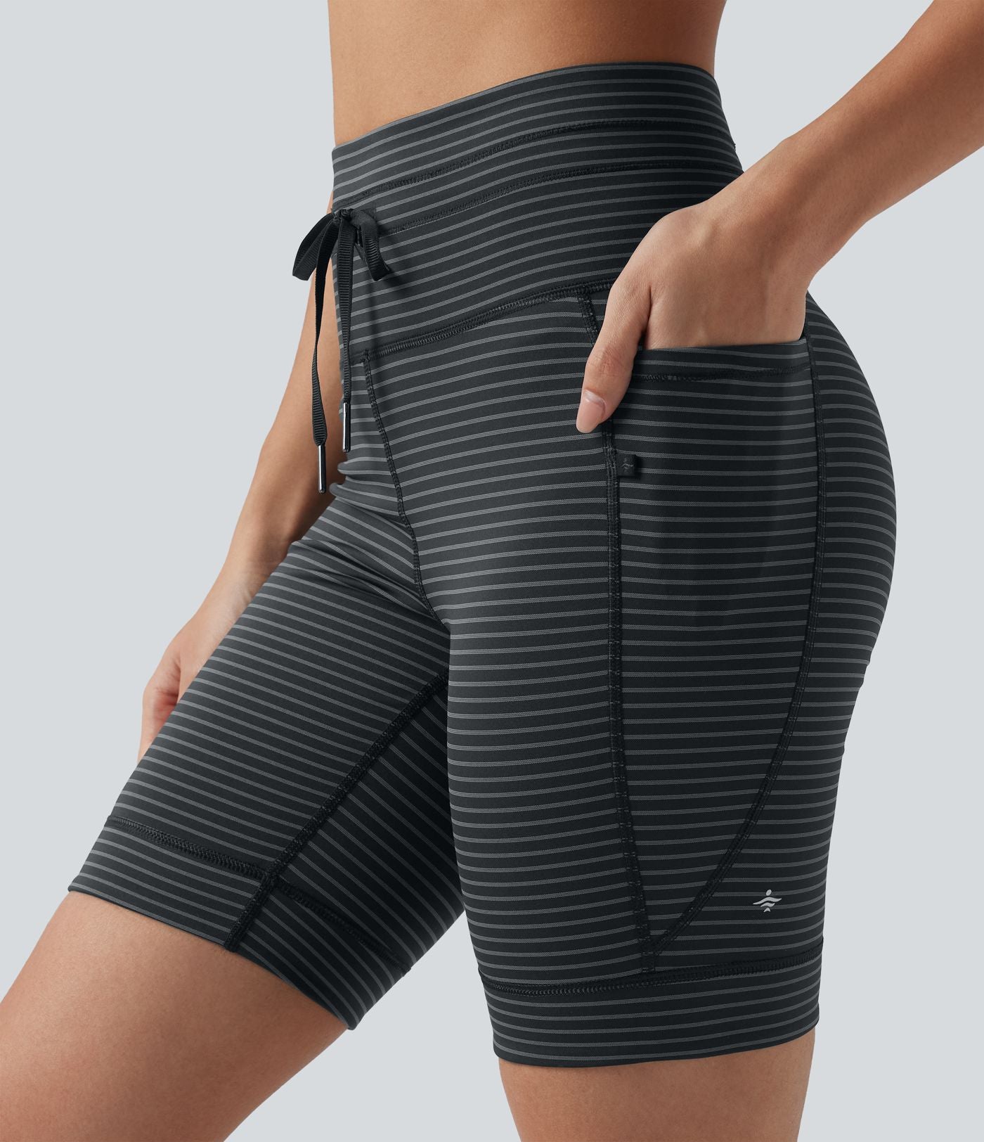 Short cycliste de yoga taille haute à rayures avec cordon de serrage 17,5 cm et poches