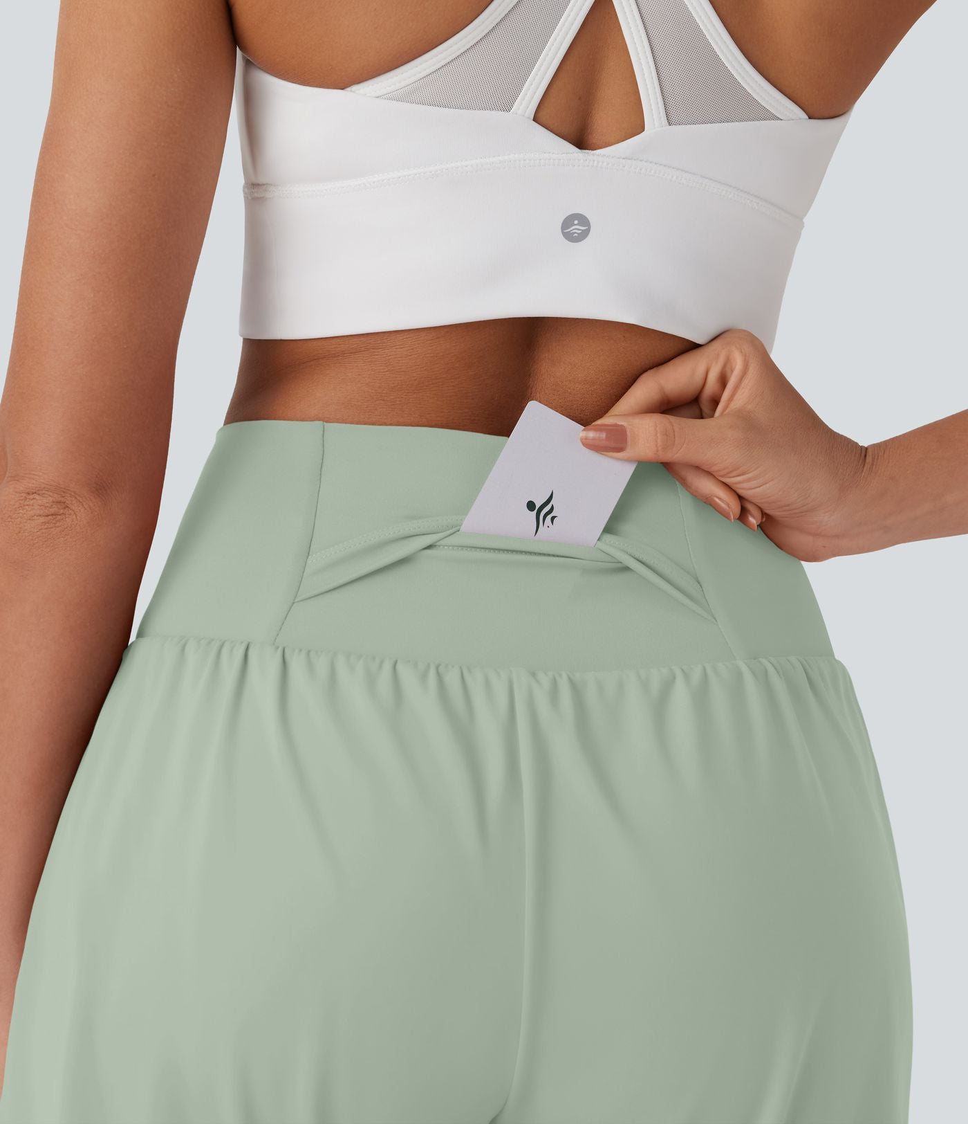 Short de yoga SoftlyZero™ Airy 2-en-1 taille très haute avec poches et effet frais InstantCool 17,5 cm