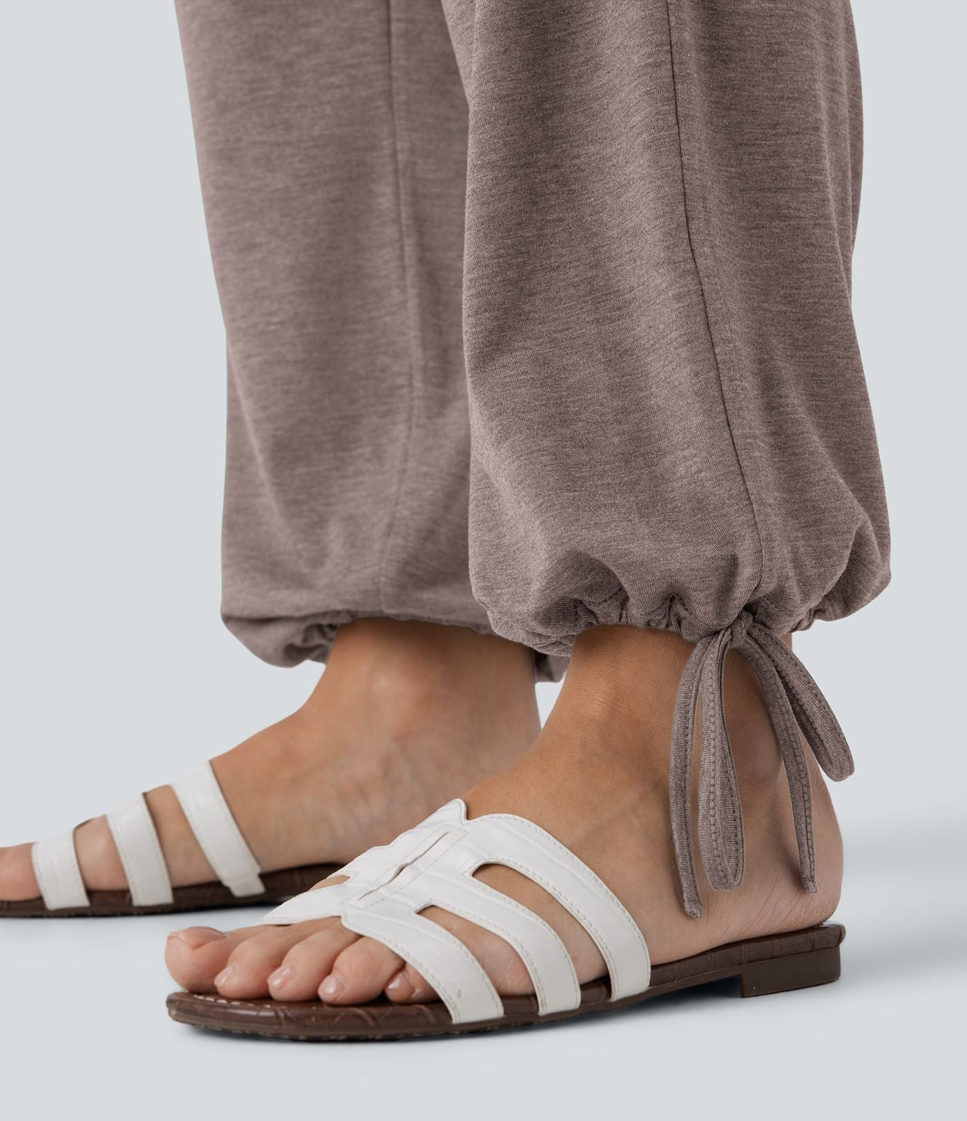 Pantalon de jogging décontracté à taille haute croisée avec poches latérales et cordon de serrage