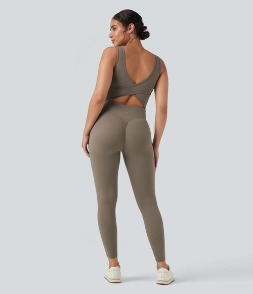 Combinaison de sport Halara UltraSculpt™ col V gainante push-up à poches