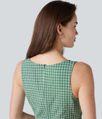 Robe mini casual sans manches col bateau à carreaux vichy, avec poches