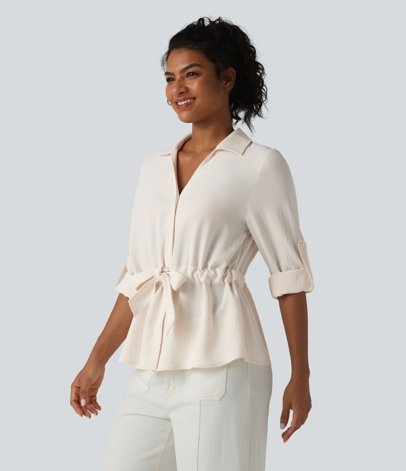 Chemise effet lin esprit bureau à revers, manches retroussées et lien à nouer