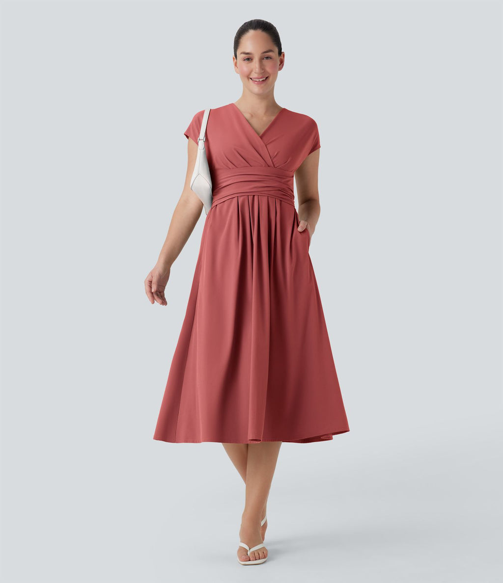 Robe midi Breezeful™ col V manches courtes à liens dans le dos séchage rapide avec poches latérales