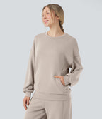 Sweat-shirt décontracté SpacerTek™ col rond, manches longues et dos croisé, avec poches