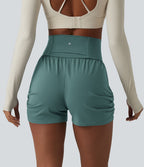 Short de yoga SoftlyZero™ Airy taille haute froncé effet frais InstantCool 7,5 cm avec poches