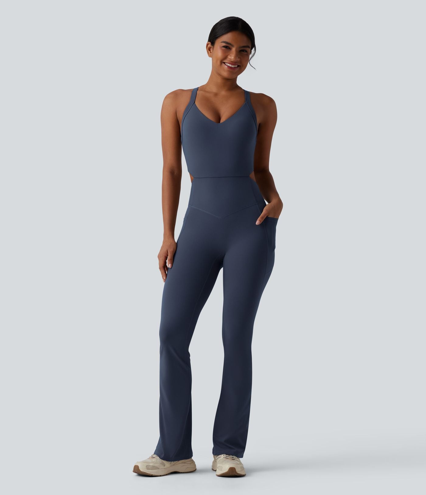 Combinaison bootcut d'entraînement gainante Halara UltraSculpt™ avec poches - Édition Easy Peasy
