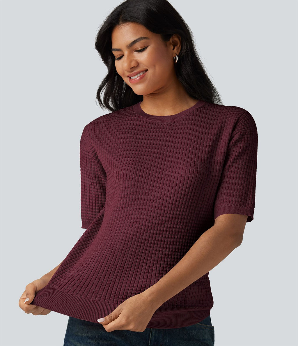 Pull col rond manches courtes en tissu gaufré