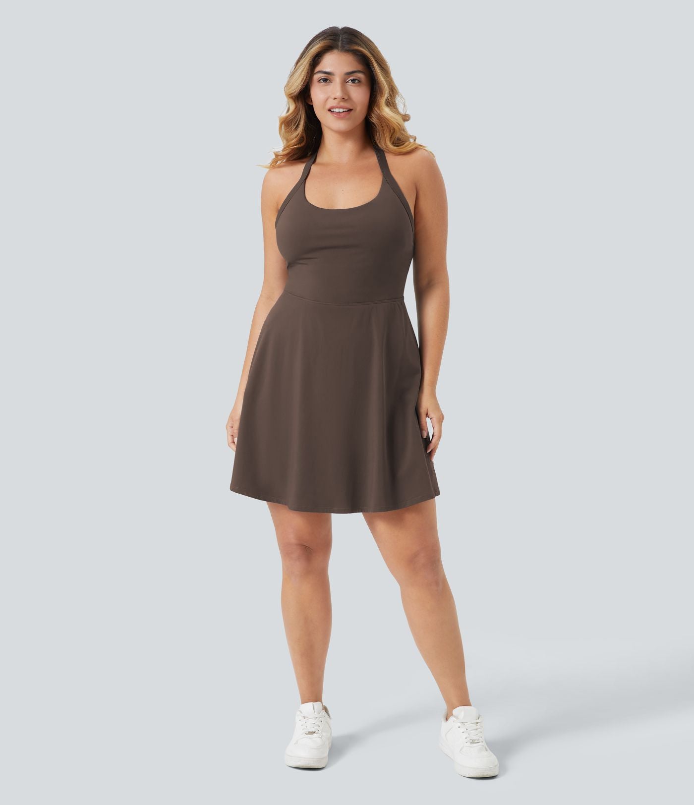 Robe longue de danse évasée à dos ouvert avec torsade grandes tailles et short intégré - Édition Easy Peasy