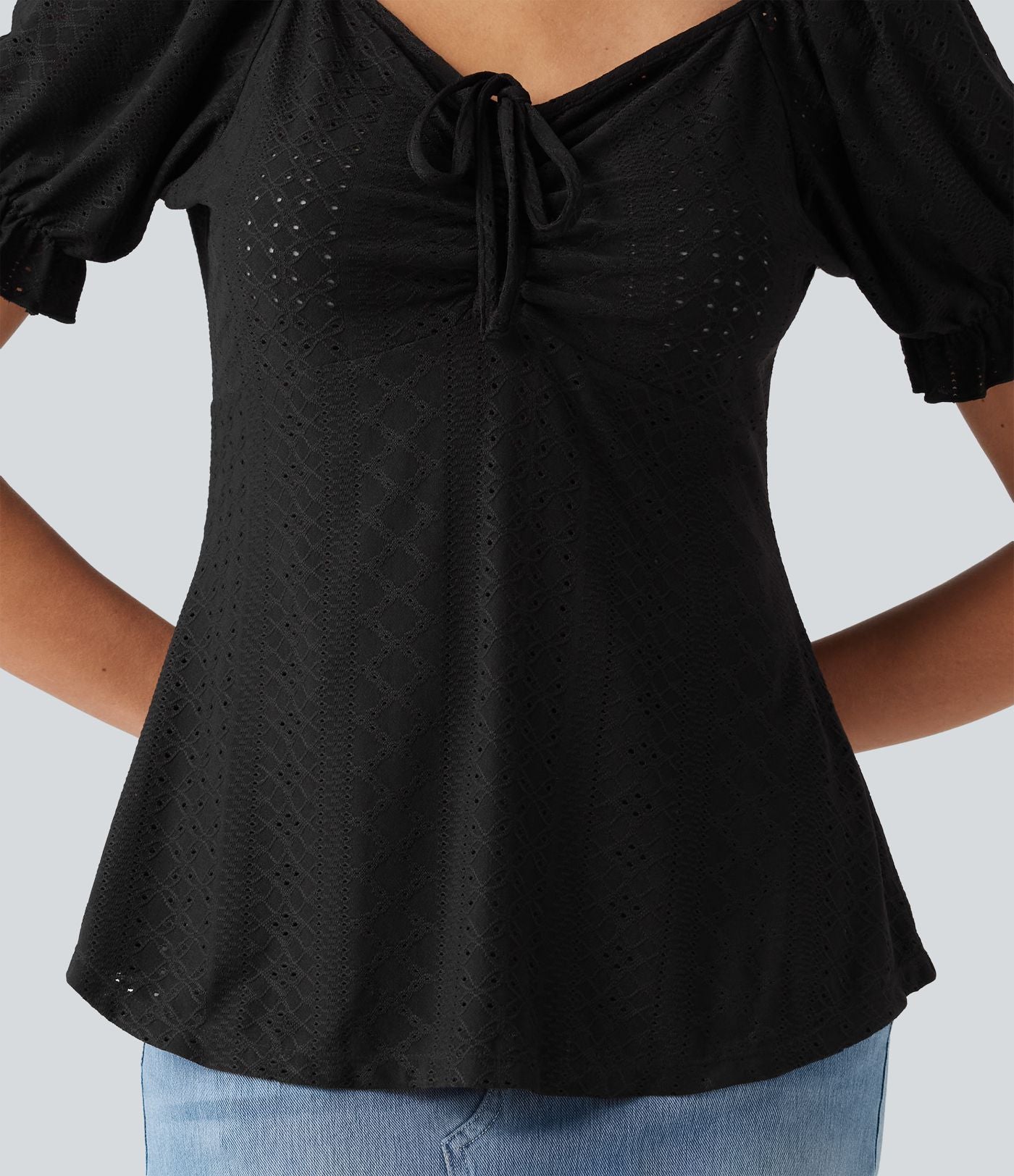 Blouse décontractée col V manches courtes bouffantes lacée ajourée