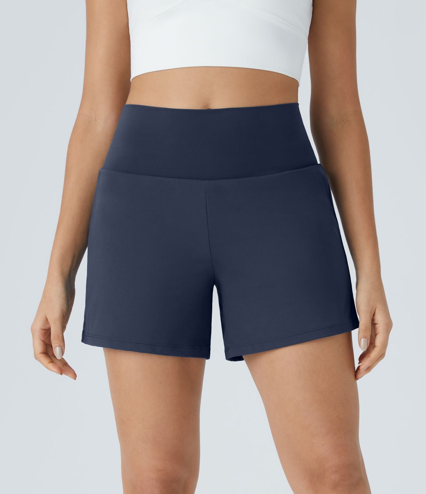 Short yoga 2-en-1 SoftlyZero™ Airy effet frais InstantCool taille très haute 12,5 cm avec poches, longueur allongée