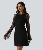 Robe de soirée deux pièces en dentelle col rond manches à volants