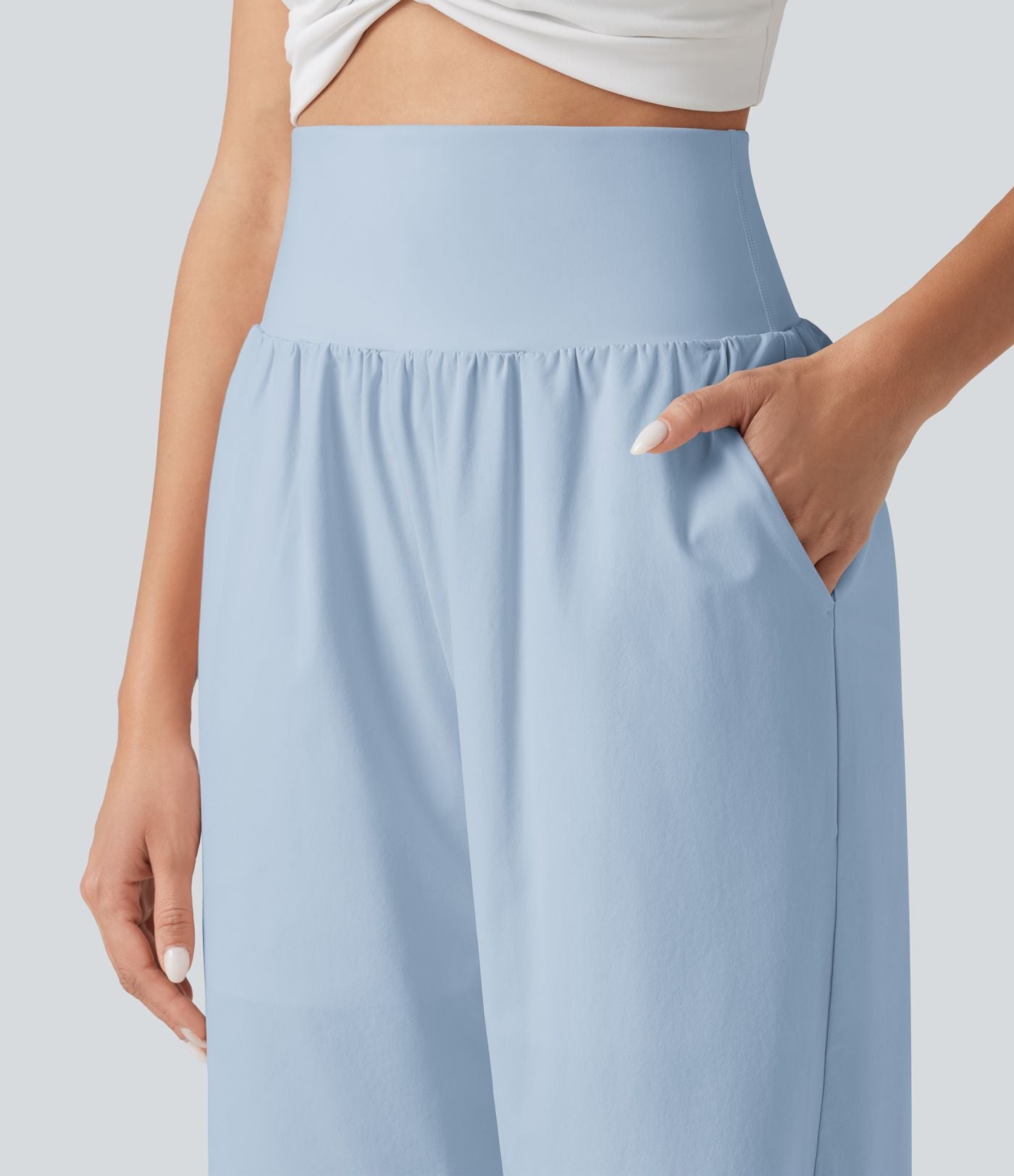 Breezeful™ Pantacourt taille haute ventre plat, ourlet arrondi, séchage rapide et poches