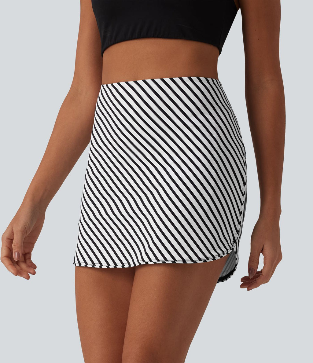 Jupe mini de tennis 2-en-1 à rayures taille haute avec ourlet arrondi et poches