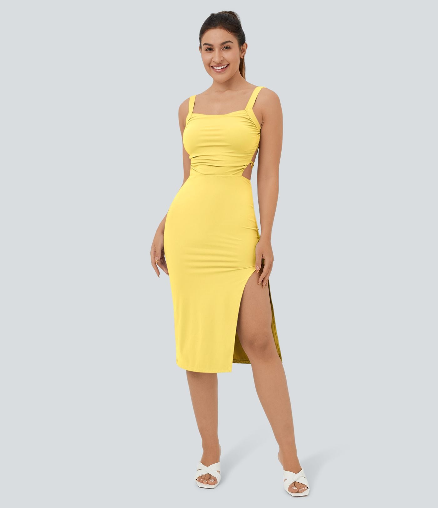 Robe midi laquée fendue, brassière intégrée, dos nu croisé