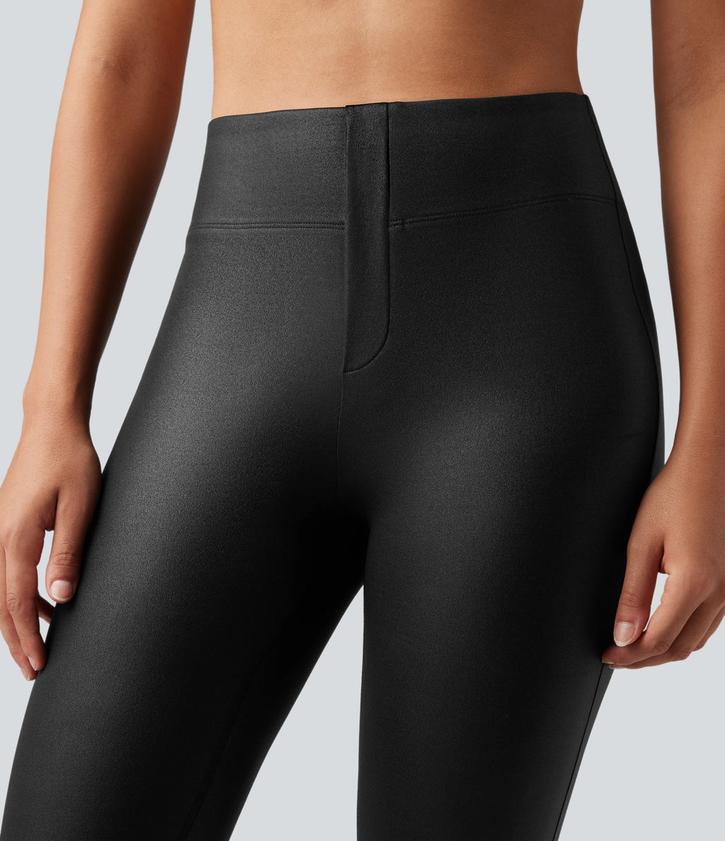 Pantalon de yoga à coupe bootcut gainant taille haute brillant effet cuir avec poches Halara Ultrasculpt™