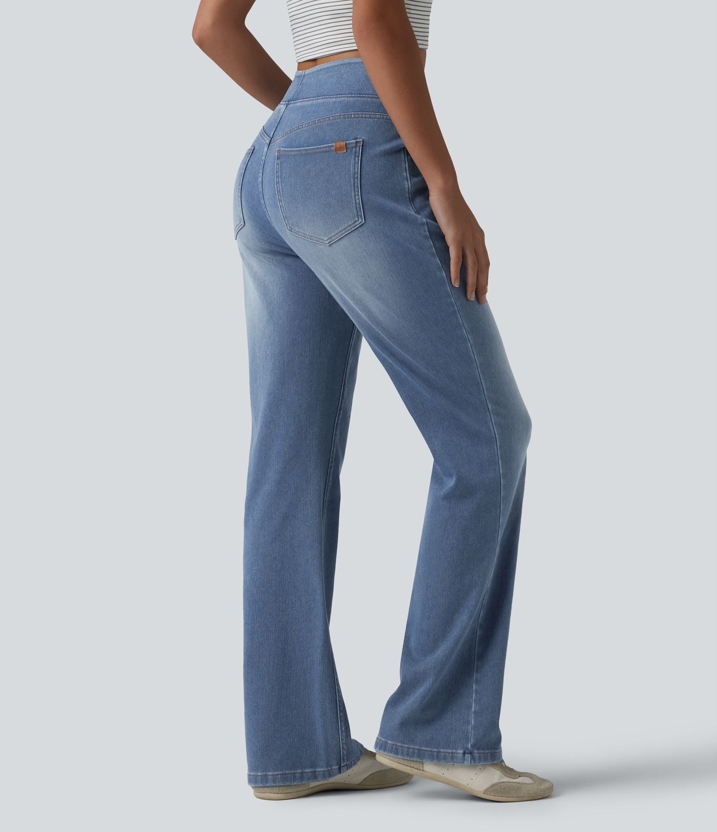 Jean Halara Flex™ Curvy taille haute bootcut délavé décontracté avec poches
