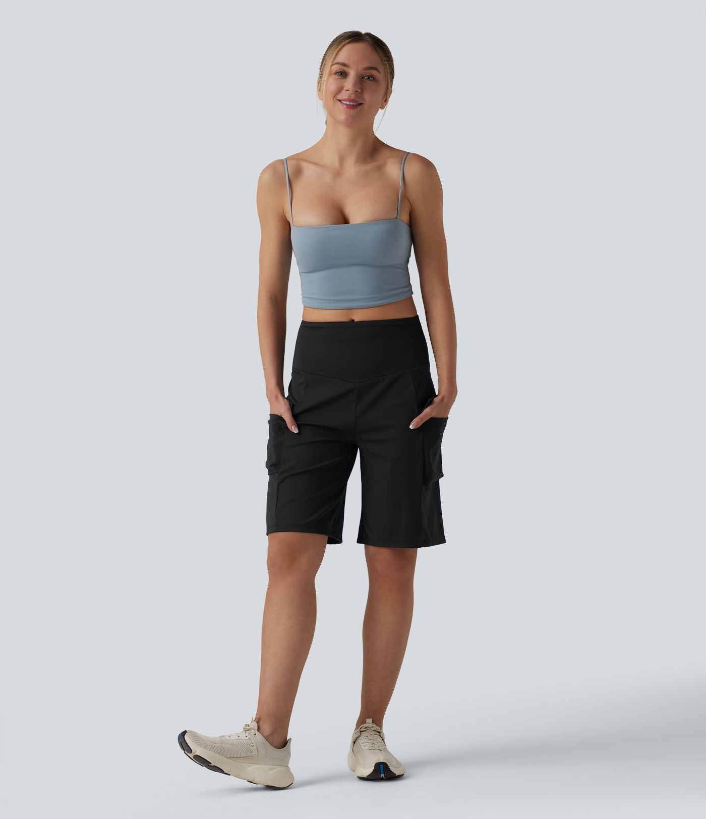 Short cargo yoga ample taille mi-haute avec poches