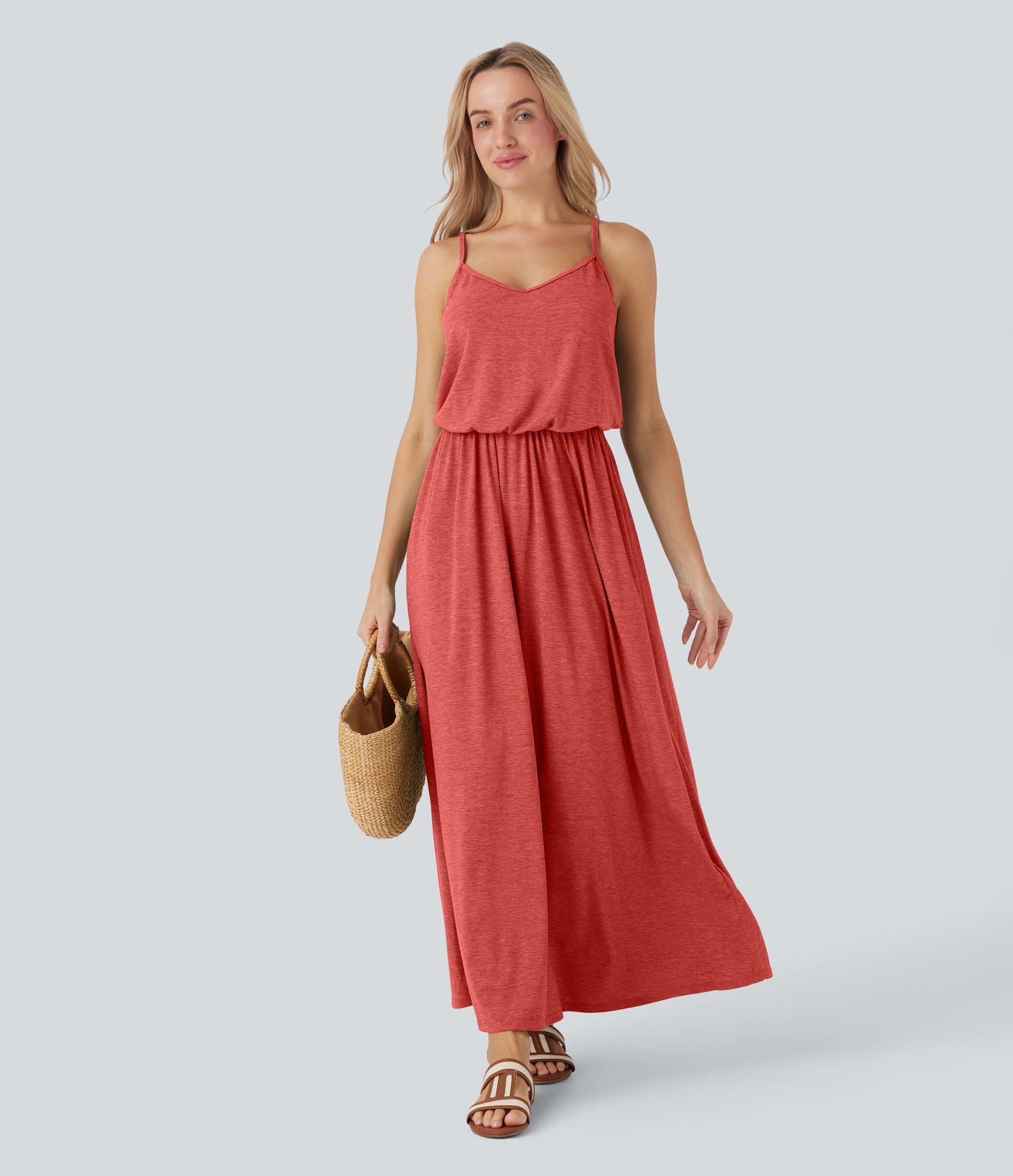 Robe longue fluide type nuisette à bretelles ajustables avec poches