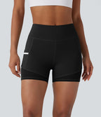 Short de sport SoftlyZero™ Airy taille haute 10 cm avec bandes réfléchissantes contrastées, empiècements ajourés et poches latérales à effet frais InstantCool
