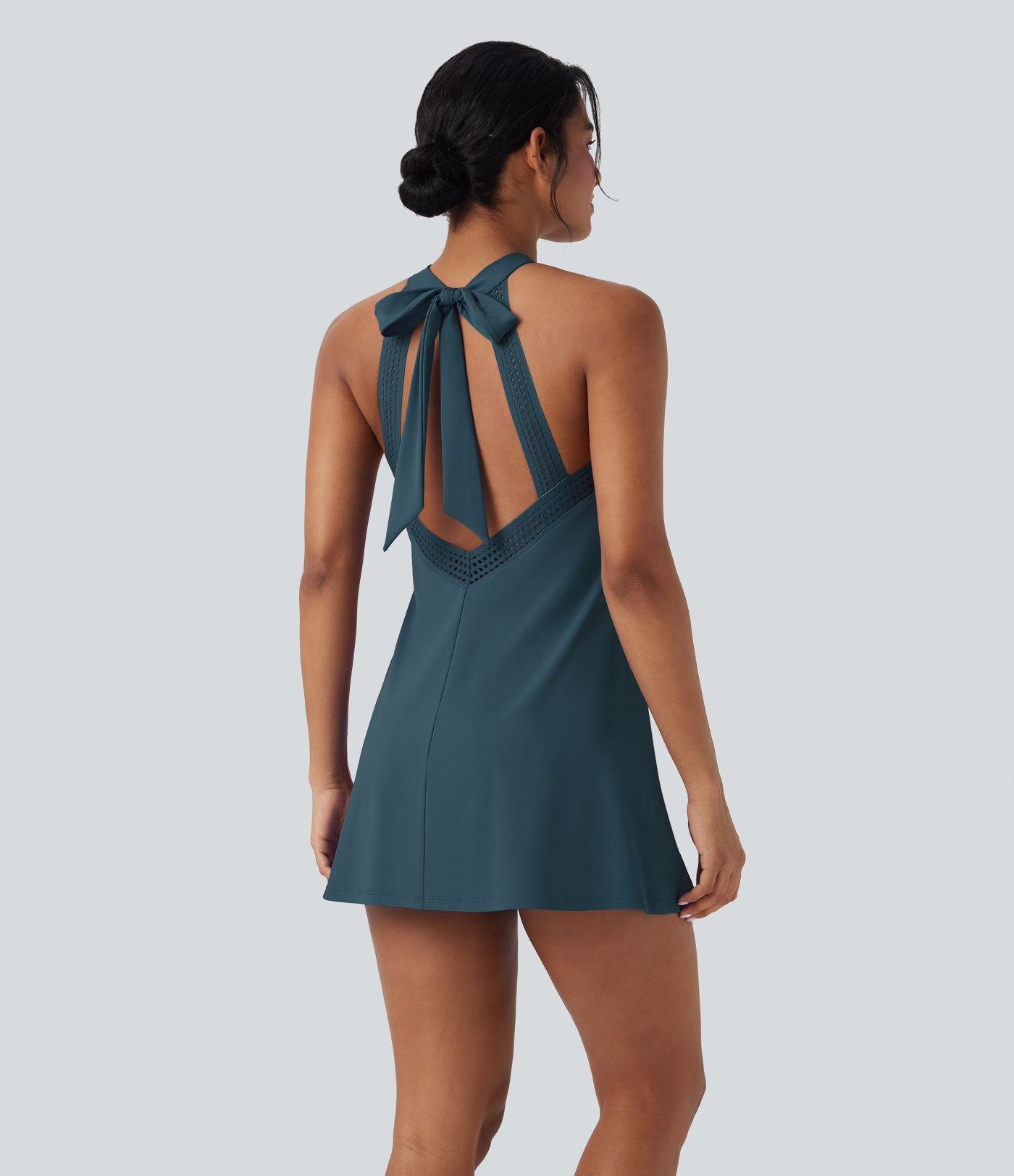 Robe de yoga courte 2-en-1 dos nu à nouer Softlyzero™ Airy Cool Touch avec poche latérale - UPF50+