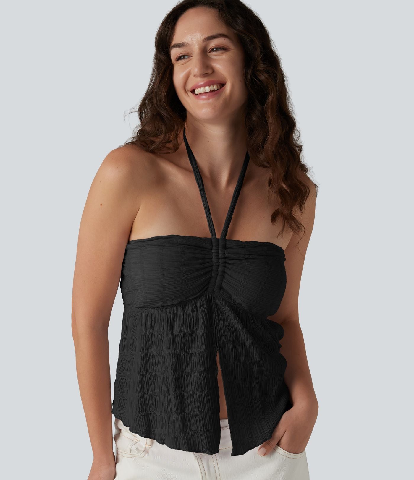 Débardeur dos nu avec soutien-gorge intégré, col licou, lien dans le dos et bordure ondulée