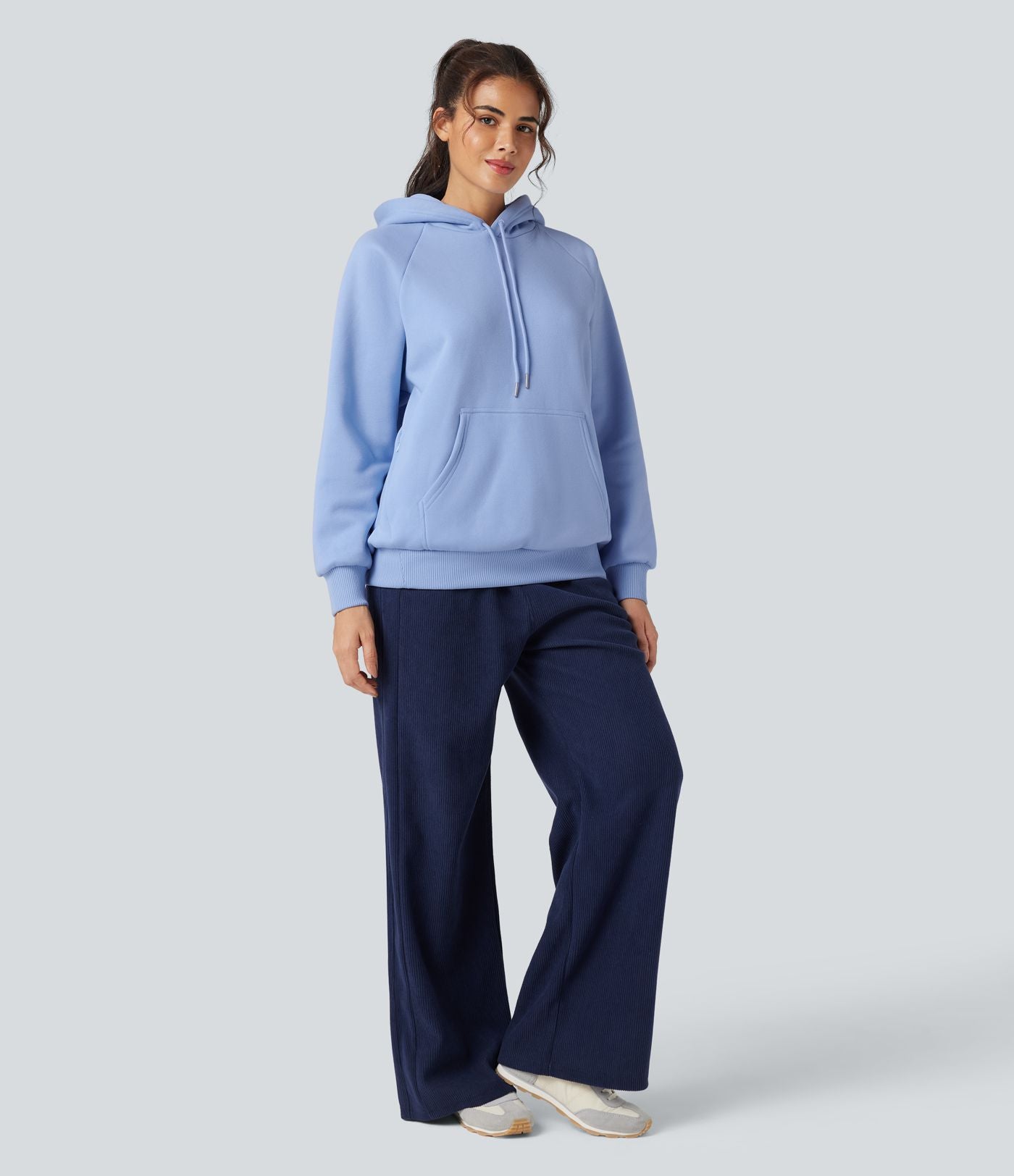 Sweat-shirt coton polaire à capuche cordon de serrage manches longues avec poches