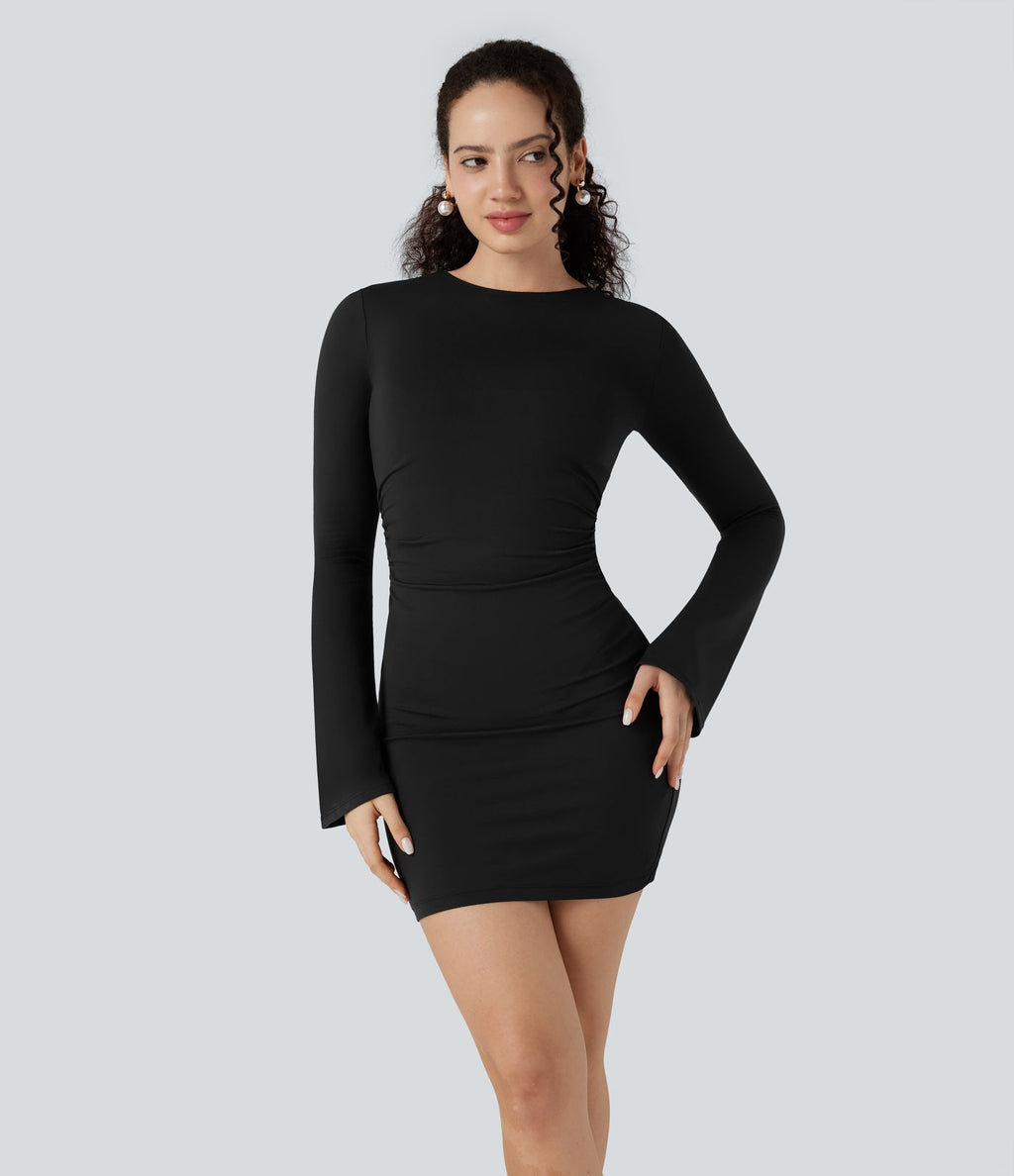 Robe de soirée moulante courte SoftlyZero™ dentelle contrastante manches longues froncée - UPF50+