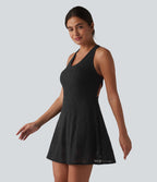 Robe de yoga évasée 2-en-1 SoftlyZero™ QuickDry avec soutien-gorge intégré, dentelle contrastée et poches - Édition Easy Peasy
