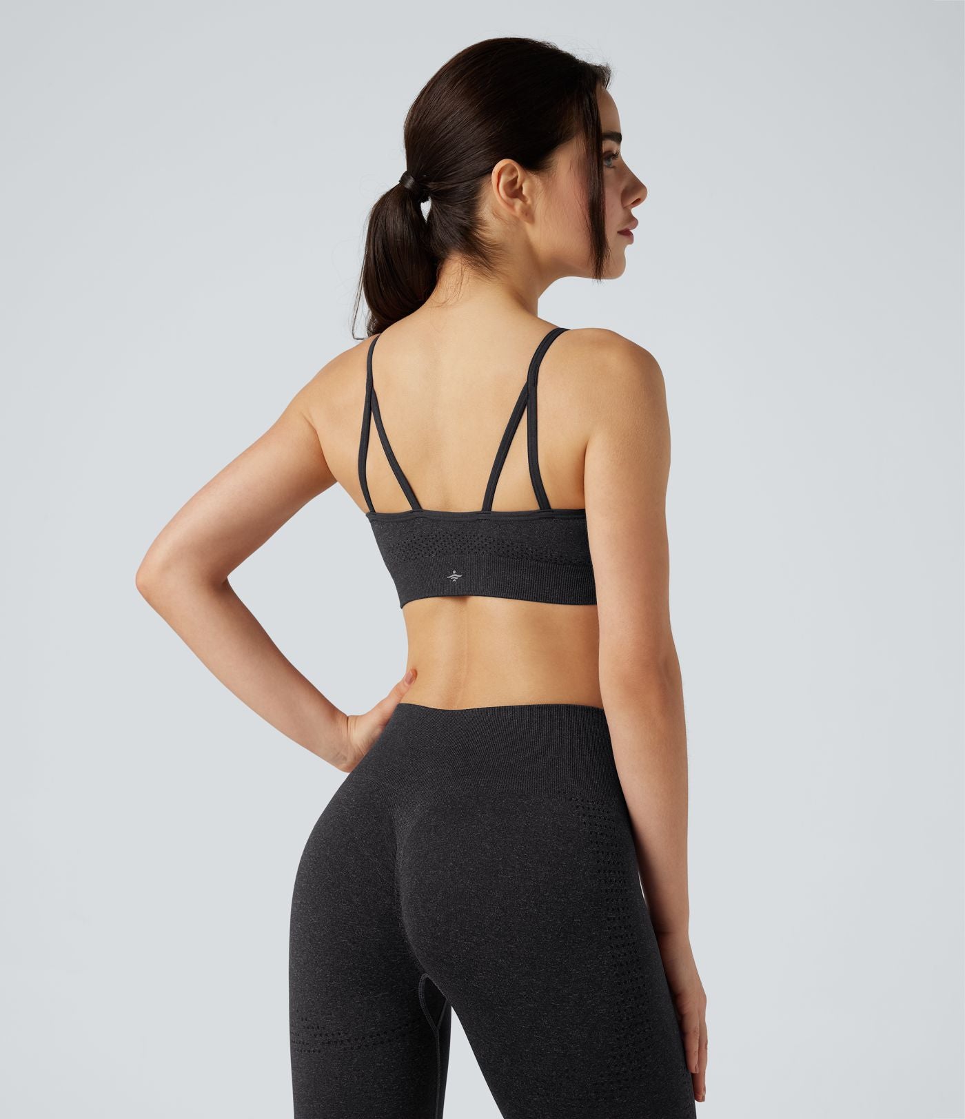 Brassière de sport yoga maintien léger col U sans couture OneForm Seamless Flow
