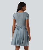 Robe casual mini fluide col rond à manches courtes avec mesh contrasté
